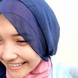 Senyum Sederhana :)