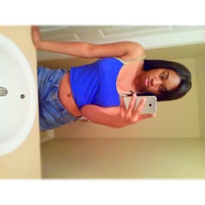Instagram; @boojieeb_
