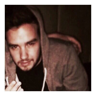 follow @clicheniall  :D