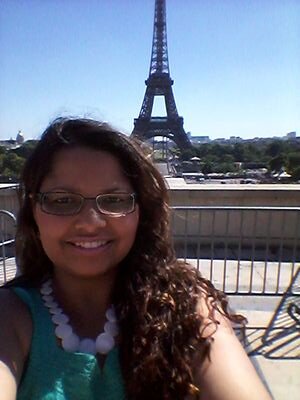 dayanenog's profile picture. só o amor permanece