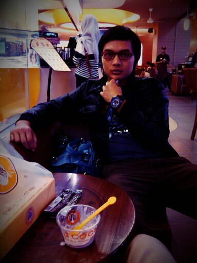front vocal of Casbie (RIP)...,Master of Ceremony,,Juventini dari Lahir.. Berpikir positif,Optimis, Dan  اَللّهُ Maha Besar