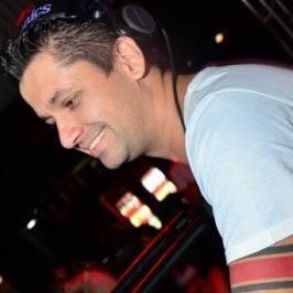 Conheceu a música eletrônica em 1993, desde então tornou-se dj...profissão que se dedica até hoje. Atualmente toca variações entre House e Techouse