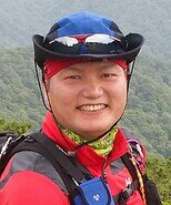 부동산개발/골프/등산/인생은 즐겁게.. Never too later