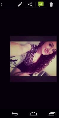 redhottxo's profile picture. Casey Marie 
Rhyleee 11.01.2013  
Supermom in Training ✊ 
IG. caseyxoo_