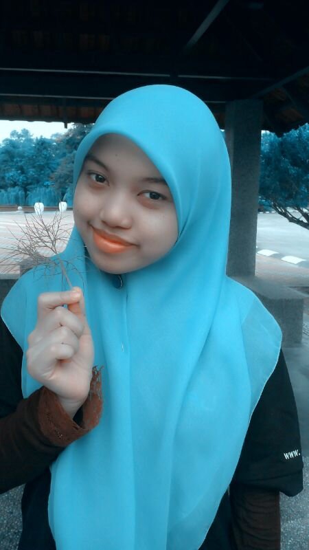 lailaadila78's profile picture. underground :)