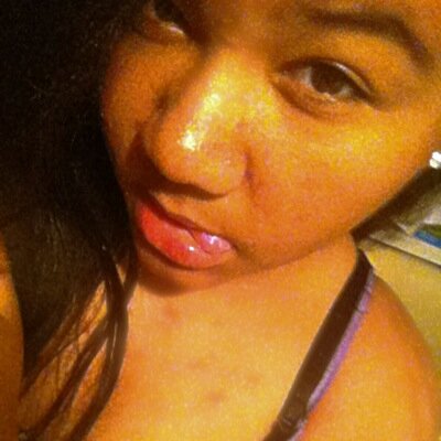 I'm crazy, fun, and sweet :)  MIX CHICK LIVE =^•^= LIFE