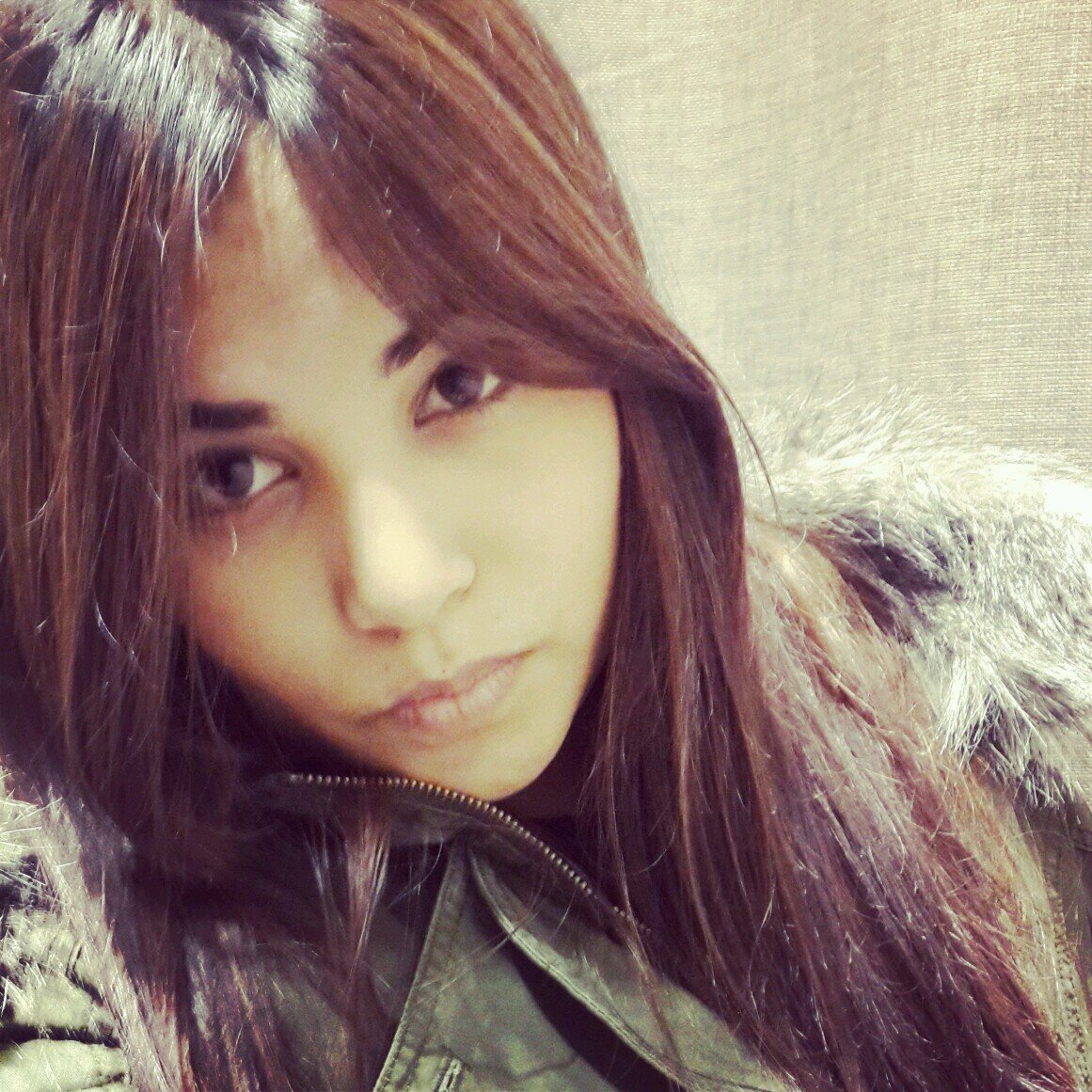 Qualified beauty therapist/ •Love•Laughter•Yoga•Ballet•Surfing•Food lover•Shopping• Tea drinker:) Happy & Content♥♡♥Cape Town