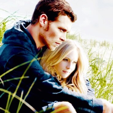 I Try So Hard And I'm Never The One but this one time im the one for @TheOneTrueKingK i love him { TVD RP AU }