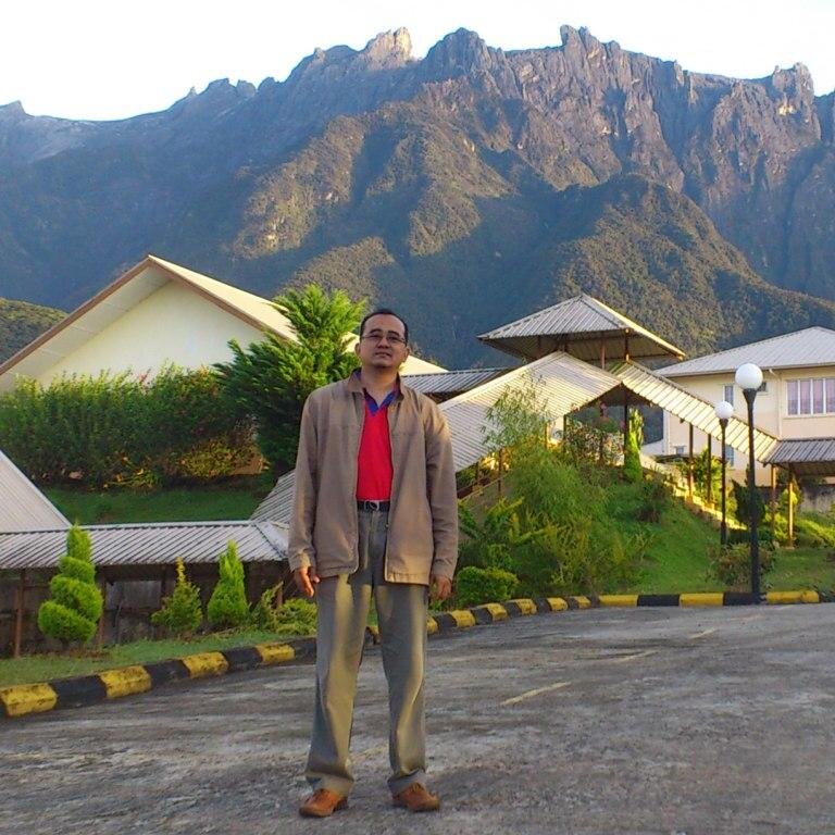 Afezano's profile picture. 