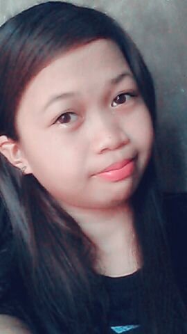simple..girl and not easy to get.coz i already taken. 3