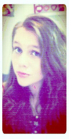 Instagram: itsshanna_lewis :)x♥.
