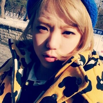 21살 알,배경픽,자기사진없으면 멘션하지마ㅠ 이렇게 버젓이 써놔도 멘션하는 씹새끼들 제발 좀 꺼저 혹시 모르는 사람 있을까봐 말하는데 프사 리지다 연예인임 혹시 지랄할까봐ㅋ