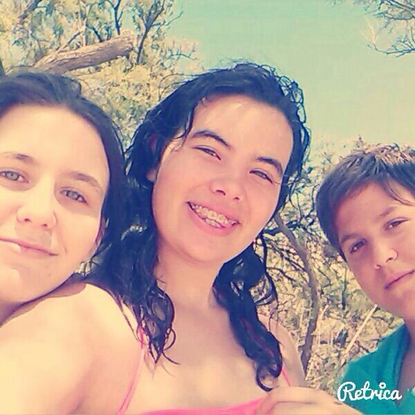 AzorinAlba's profile picture. 