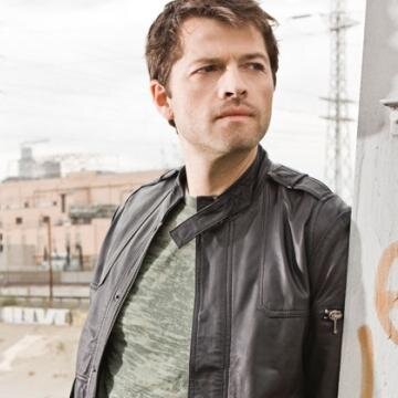 DoctorCasNovak's profile picture. #AU Castiel Novak, I work in a hospital where I am a doctor. Some days are better than some but you have to keep going