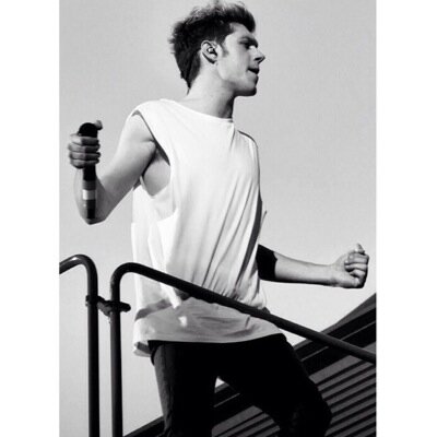 and liam you stay exactly where you are because you are per-fect ❤ If you can dream it, you can do it. 05/05/2013 1D live ❤ 1/5 Janoskians ❤