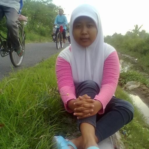 , pengen  menjadi orang yang lebih baik ,  :)