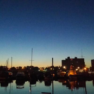 nickluvin520's profile picture. live for what you create and die protecting it

#teamfollowback