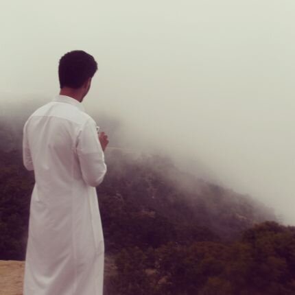 ‏‏‏‏‏‏الدنيا ساعة فجعلها طاعة