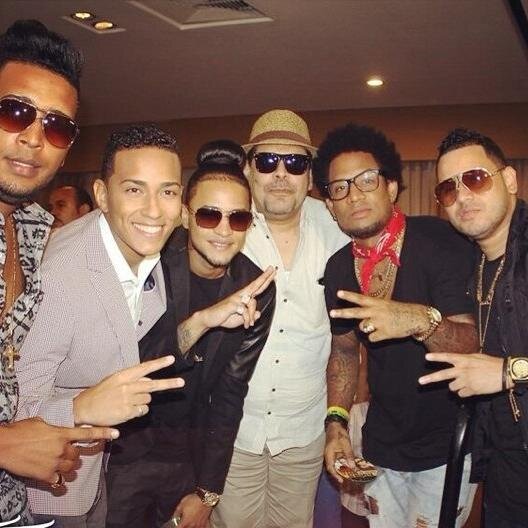 Promotor Musical, Graduado de Mercadeo. Whasapp: 809-281-6636
