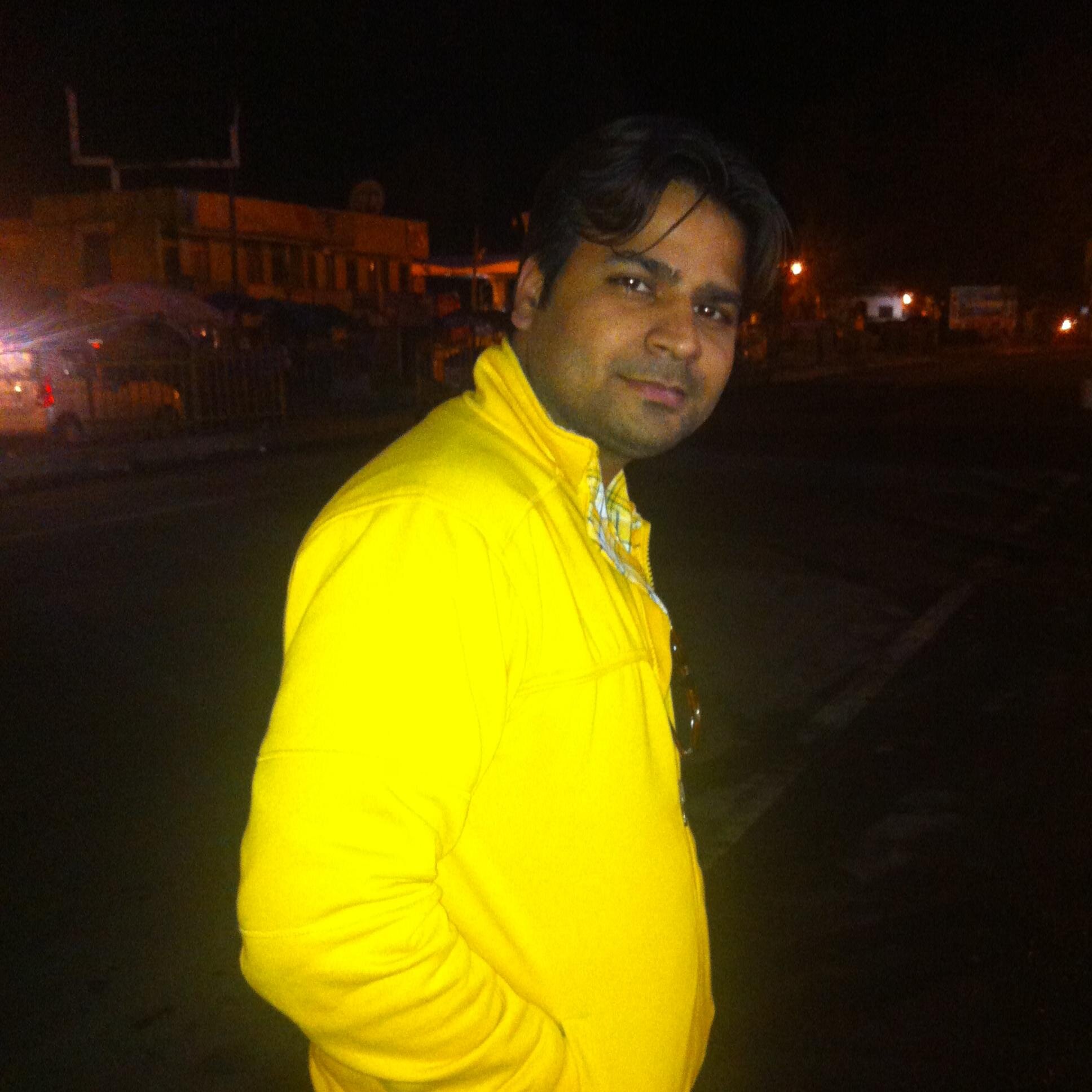 bajajraghav87's profile picture. 