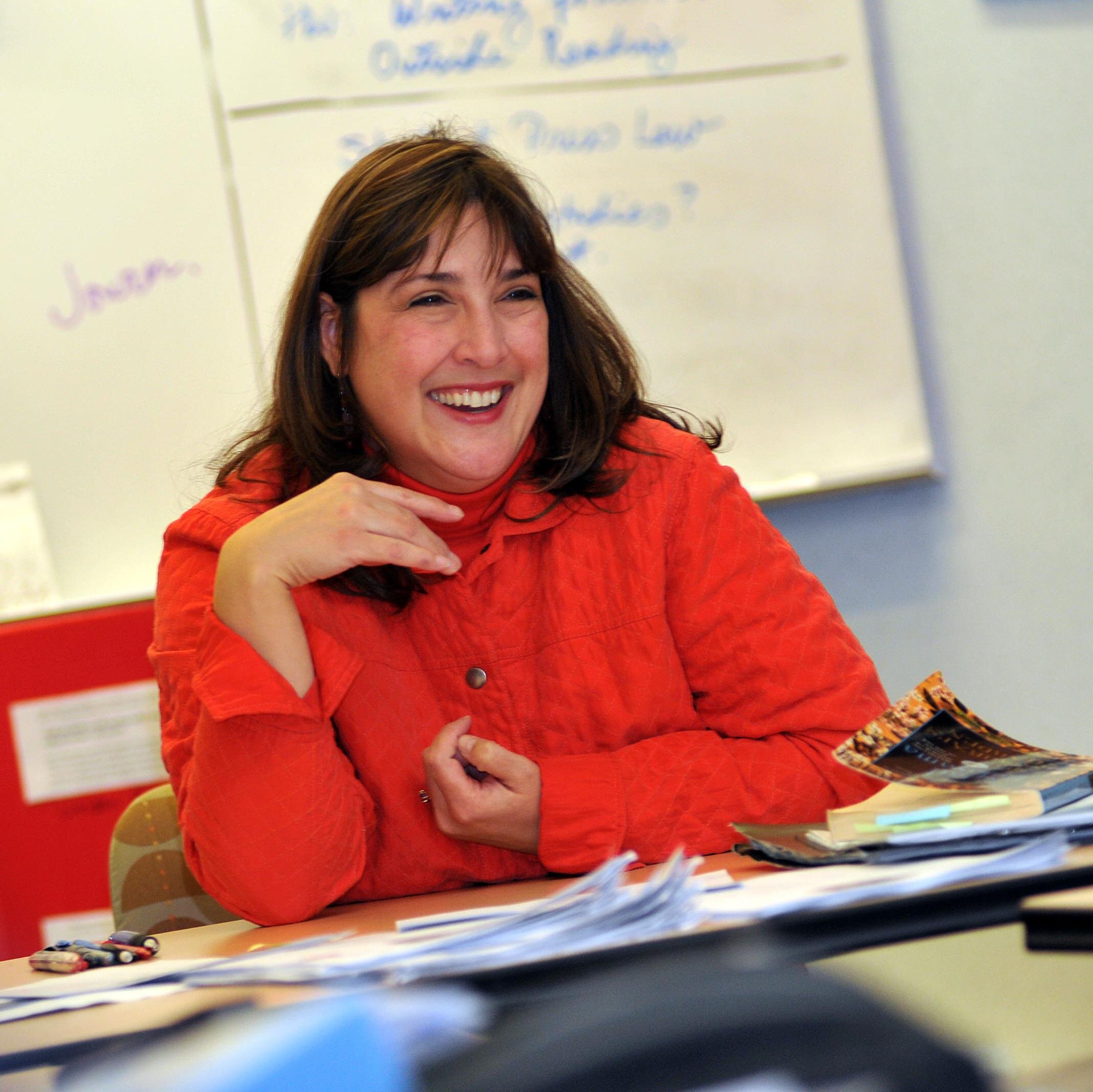 HS English teacher, leader, and life-long learner. Let's bring curiosity, joy & empathy to learning. Opinions my own.
