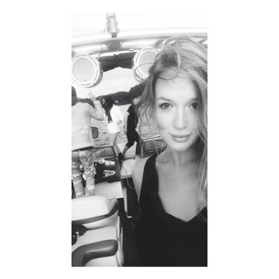 Instagram @LockeJillian