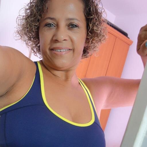 Atriz e produtora do Canal Em Toca