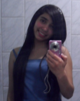 YueNatsume's profile picture. Tenho 13 anos amo animais e animes japoneses ! Quando eu ficar mais velha quero ser veterinaria ou professora ... estou aprendendo japonês e não tenho namorado