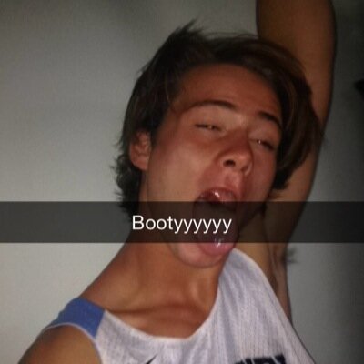 edwards_twin1's profile picture. :()