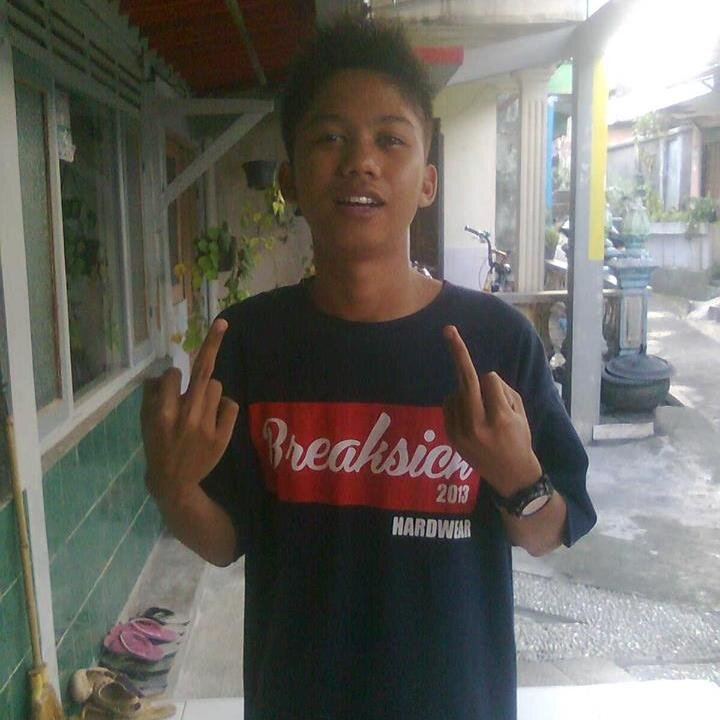 AjexOur's profile picture. owner BREAKSICK HARDWEAR