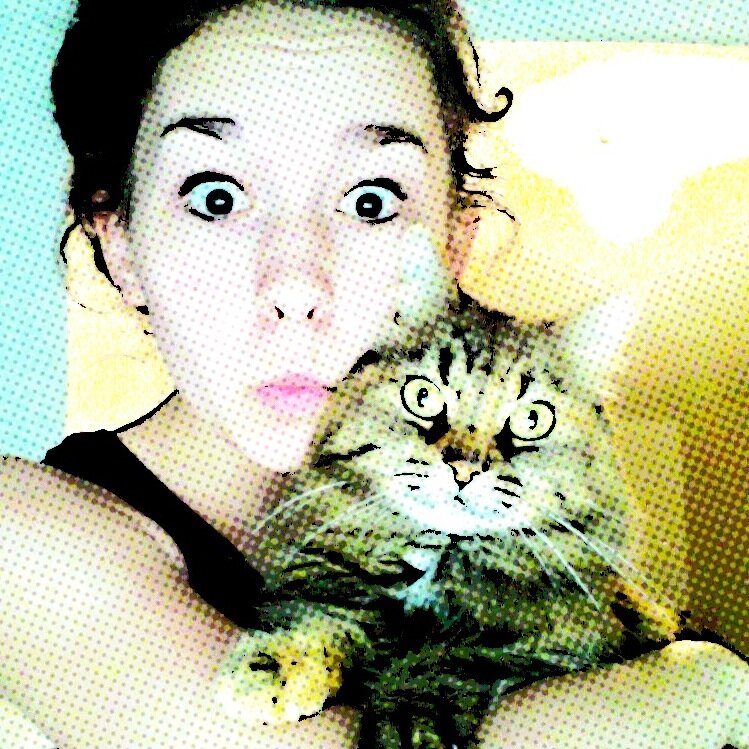 †God. Family. CATS!