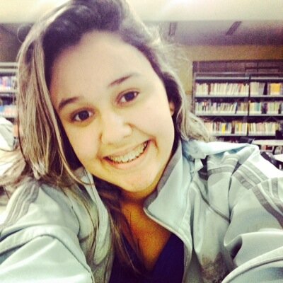 Eu so incomodo os fracos. Os fortes andam comigo!!