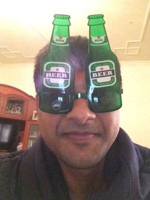 Doc_Bechara's profile picture. Gizmo Freak, Food Junkie, Wannabe Writer, Part time Actor & An Ophthalmologist to Conclude..;)