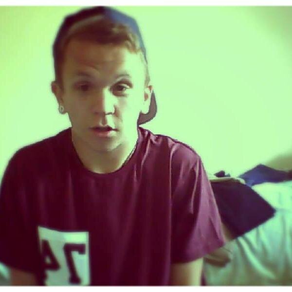 G_Bolger's profile picture. Snapchat- Georgebolger69                              Instagram- Georgebolger69