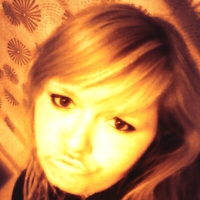 Taken~• 18• Damn pretty girl you gone and done it again you gone and turn your sexy all the way up to 10• taaaaken:*