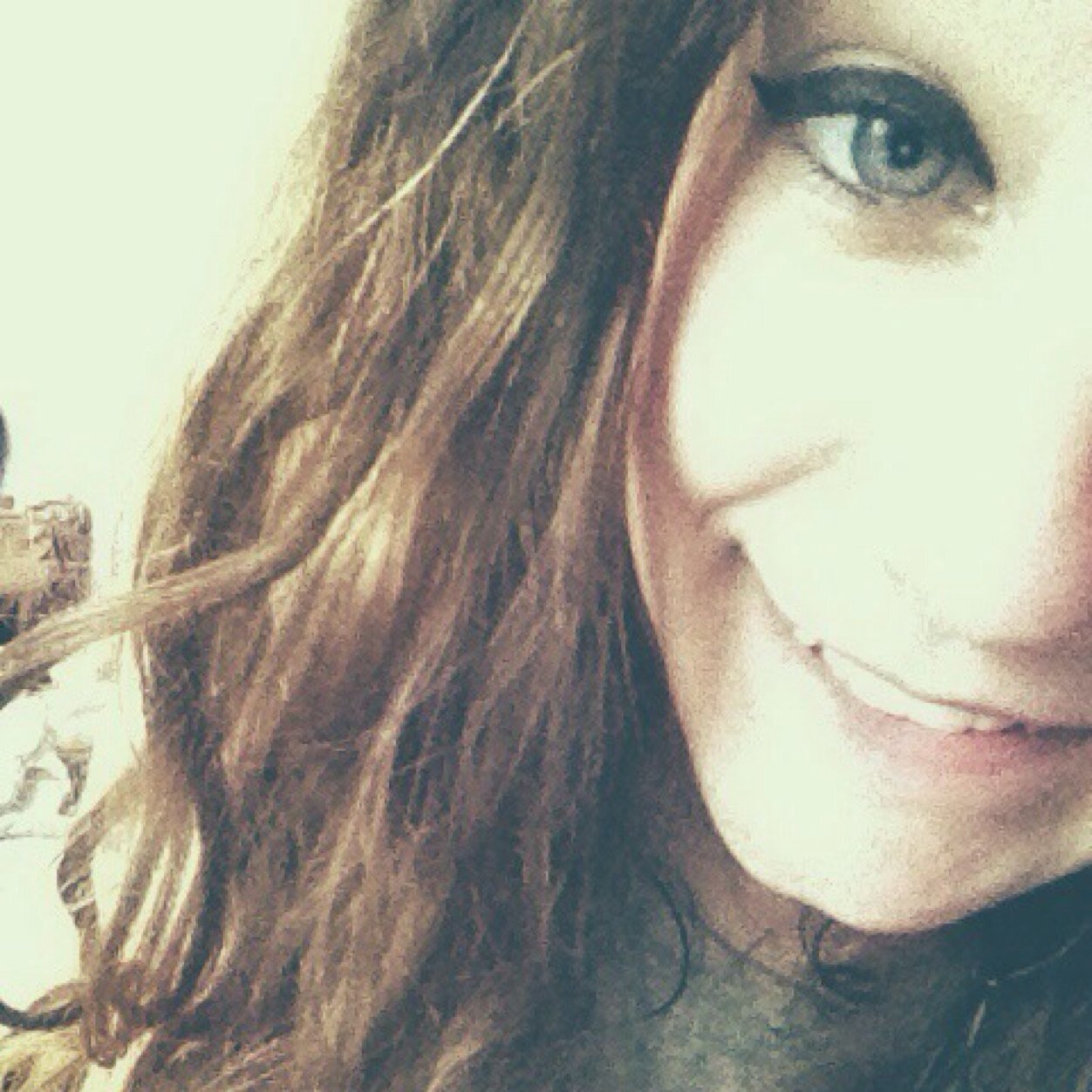 Love one direction,5sos,divergent,the fault in our stars,theo James and much more I follow back so get adding biatches.