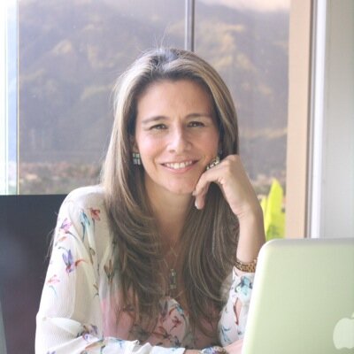 Consultora Empresarial, Coach Sistémico con PNL PointsOfYou. Project Mgr, Emprendedora feliz y apasionada. Naci en Bogota, y ahora abriendo caminos en Mexico.