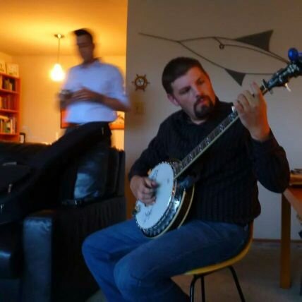 DisneyLincoln's profile picture. 