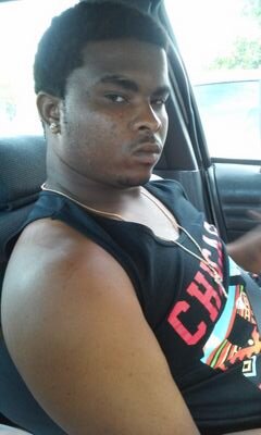 khloedad13's profile picture. scared money dont make no money