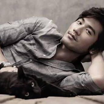 High Warlock of Brooklyn | Salvo culos de nefilims gratis porque soy un amor de persona. | You could give me the past, but @alecIightwood_ is my future.