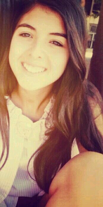 estee es mi 5° twitter se me olvido la contraseña de mi antiguo twitter porfavor seguidme q yo sigo