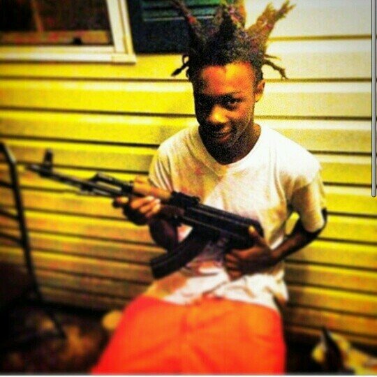 SEX,DRUGS,MONEY&GUNSS✈✈✈✈✈