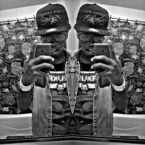 DMazingg's profile picture. First and last alpha omega ! RIP LOLA  Greatest rapper alive