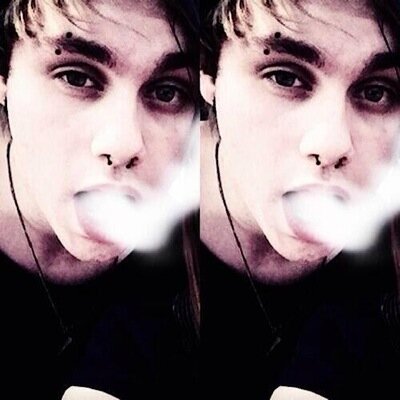 I KNOW THESE ARE ANNOYING BUT HERES A FREE FOLLOW SO PLS FOLLOW @PUNKCLJFFORD