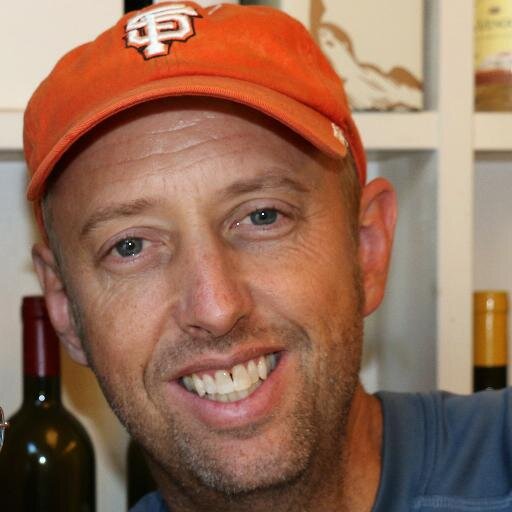 Co-Founder and CMO of Smitter Sports.  Like gadgets, cool tech, making stuff and sports. Lots of sports!