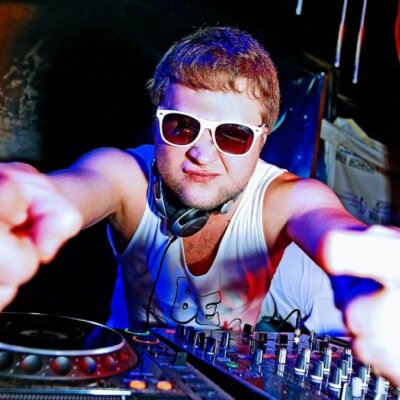 TOP100 DJ's RUSSIA. SOUND PRODUCER. BOOKING: +79265493061 | IRINA