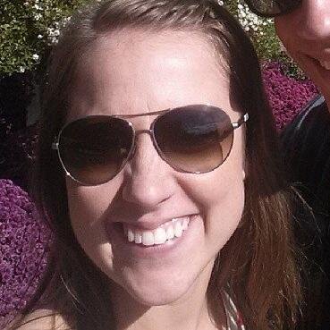 Telleen's profile picture. Cool chicks drink beer. Thus, I must be cool. I’ll probably proofread all your tweets. 

These views are mine alone, and not those of my employer.