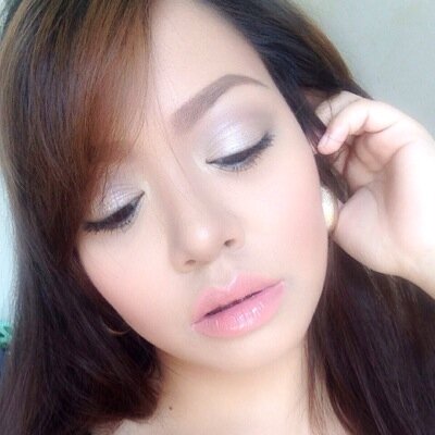 HMUA / Beauty Consultant / Entrepreneur