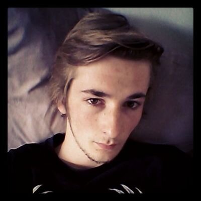 JulienCazin's profile picture. Vie ta vie fais moi pas chier.        snap:carnax62