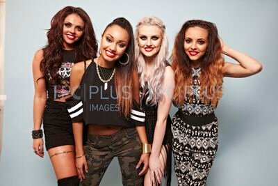 Directioner, Belieber e Mixer. Apenas vivo o melhor da vida, não me importando com a opinião dos outros.